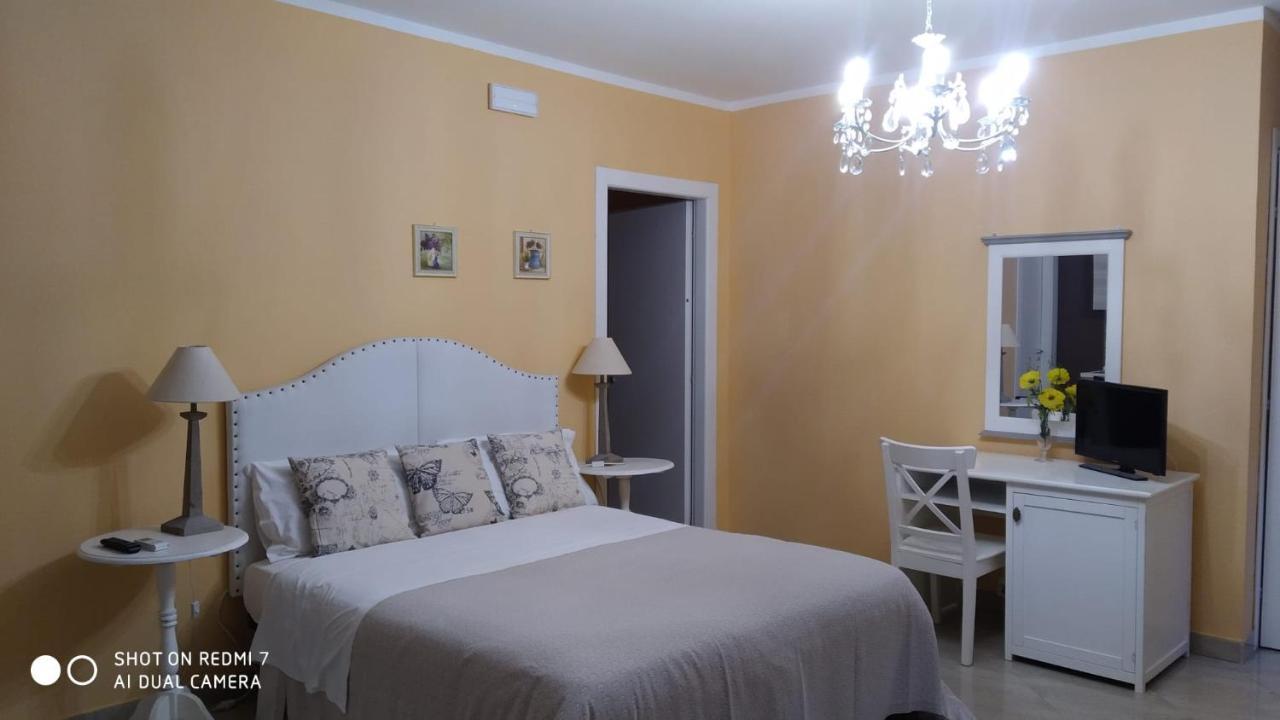 Villa Margherita เลชเช ภายนอก รูปภาพ