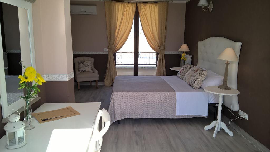 Villa Margherita เลชเช ภายนอก รูปภาพ