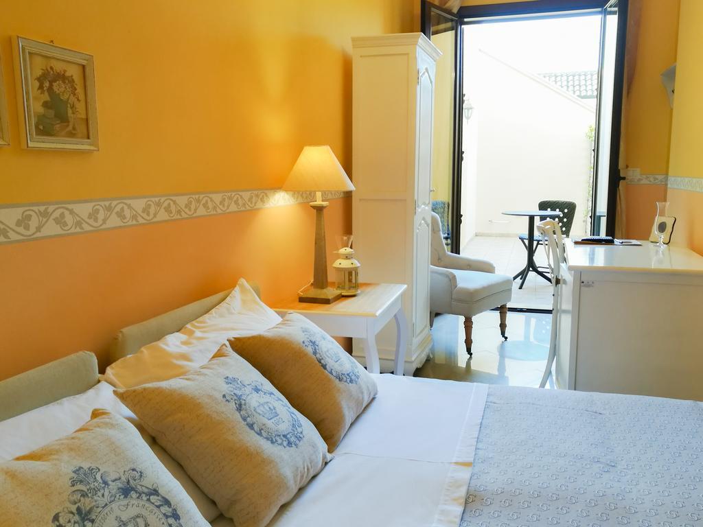 Villa Margherita เลชเช ภายนอก รูปภาพ